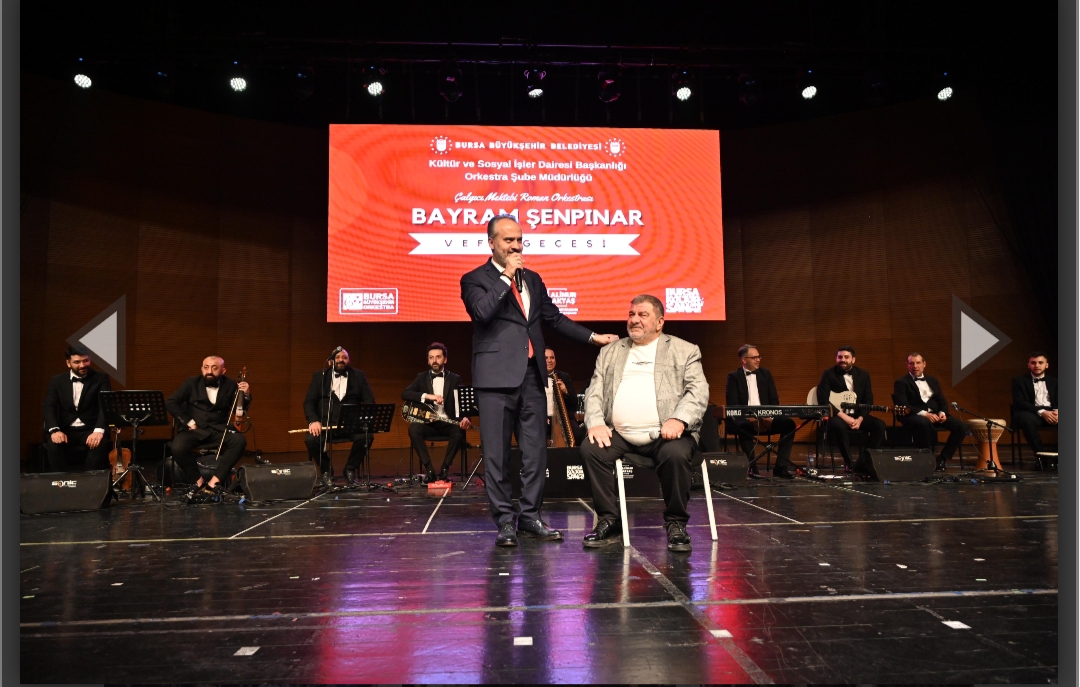 Roman Orkestrası Çaldı Başkan Alinur Aktaş Söyledi