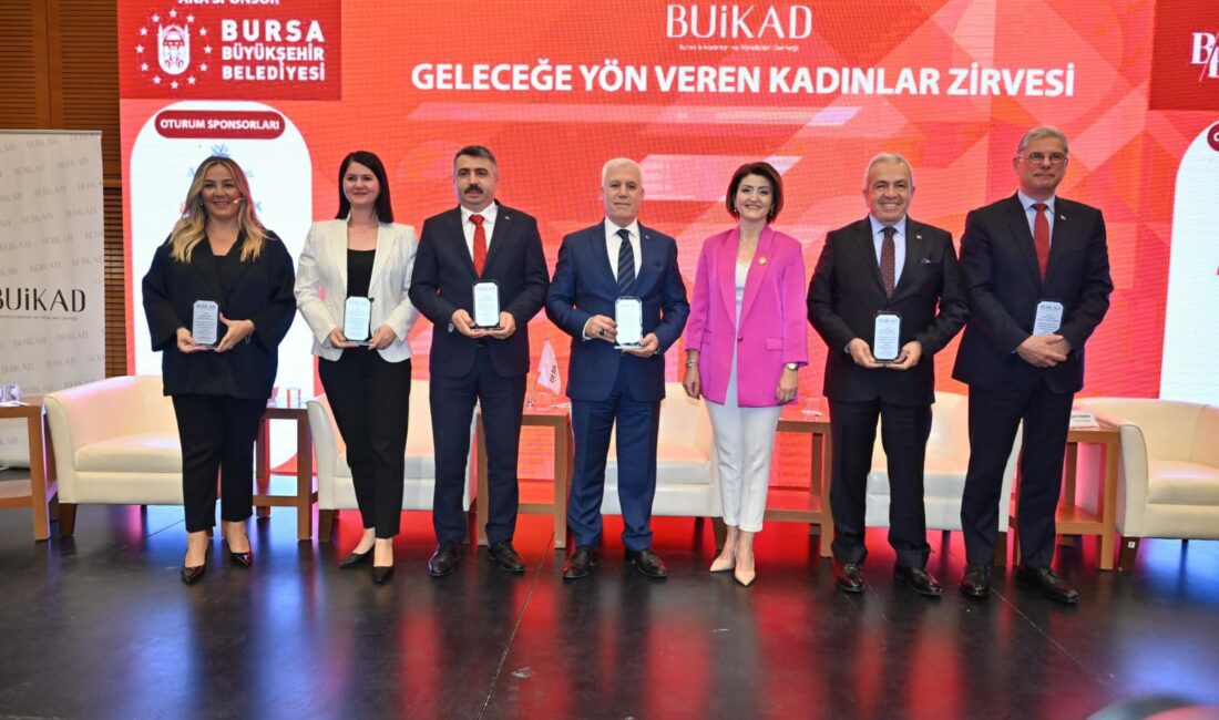 Bursa Büyükşehir Belediyesi kadınları