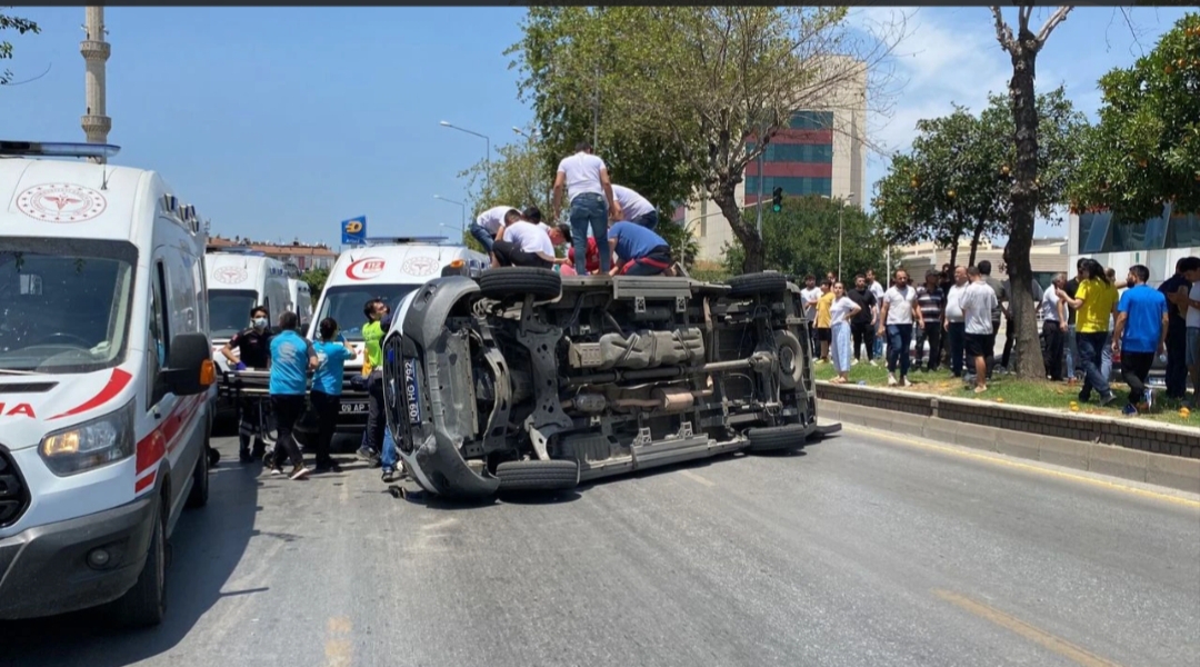 Devrilen ambulanstaki hasta hayatını kaybetti