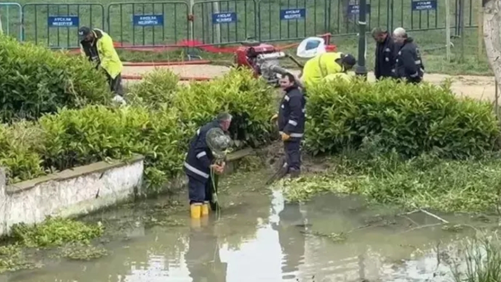 Küçükçekmece'deki sahil parkında İBB