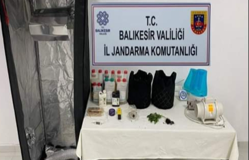 Balıkesir İl Jandarma Komutanlığı Zehir Tacirlerine Geçit Vermiyor