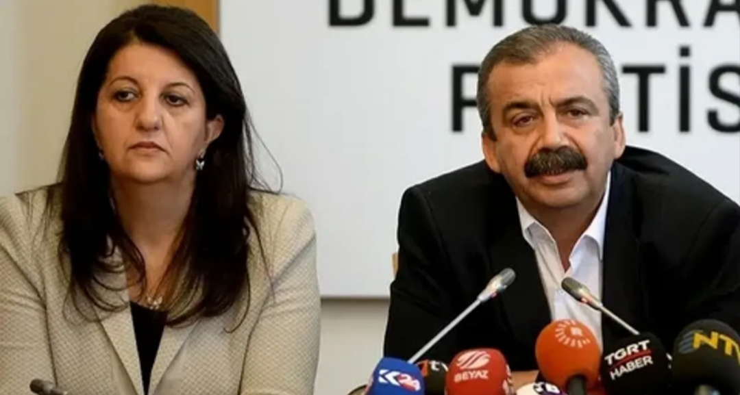 DEM Parti milletvekilleri Sırrı