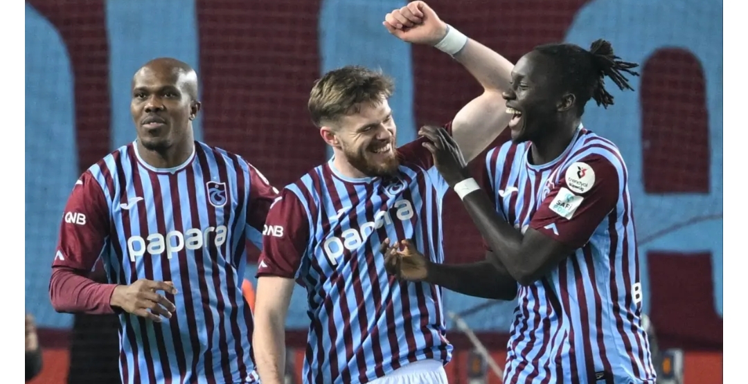 Trabzonspor ‘Fırtına' gibi başladı; 6'da Batagov, 13'te Banza attı. 31'de