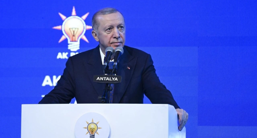 Antalya’da konuşan Cumhurbaşkanı Erdoğan, ‘Yangın faciasında ihmali olanlar hesap verecek.